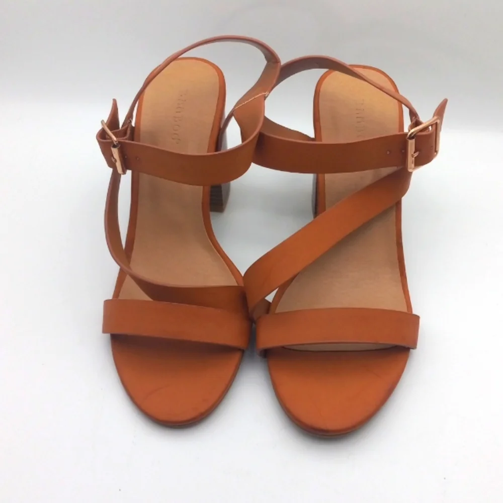 BROWN ASYMMETRIC STRAPPY CHUNKY HEEL